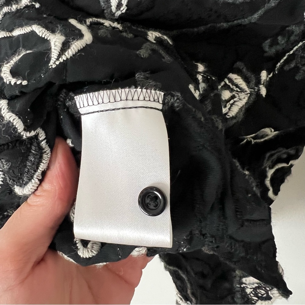Fully Embroidered Georg Roth Button Down Shirt - Picture 10 of 10